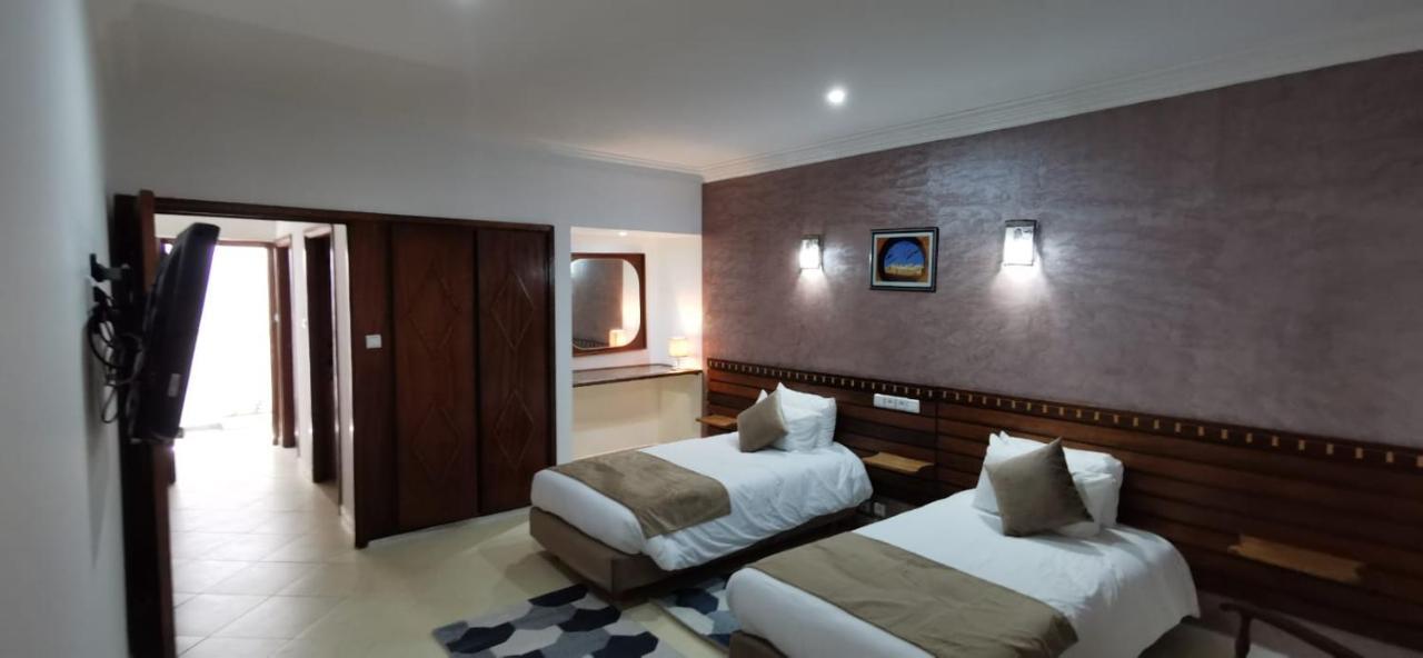 Hotel Des Iles Эс-Сувейра Экстерьер фото